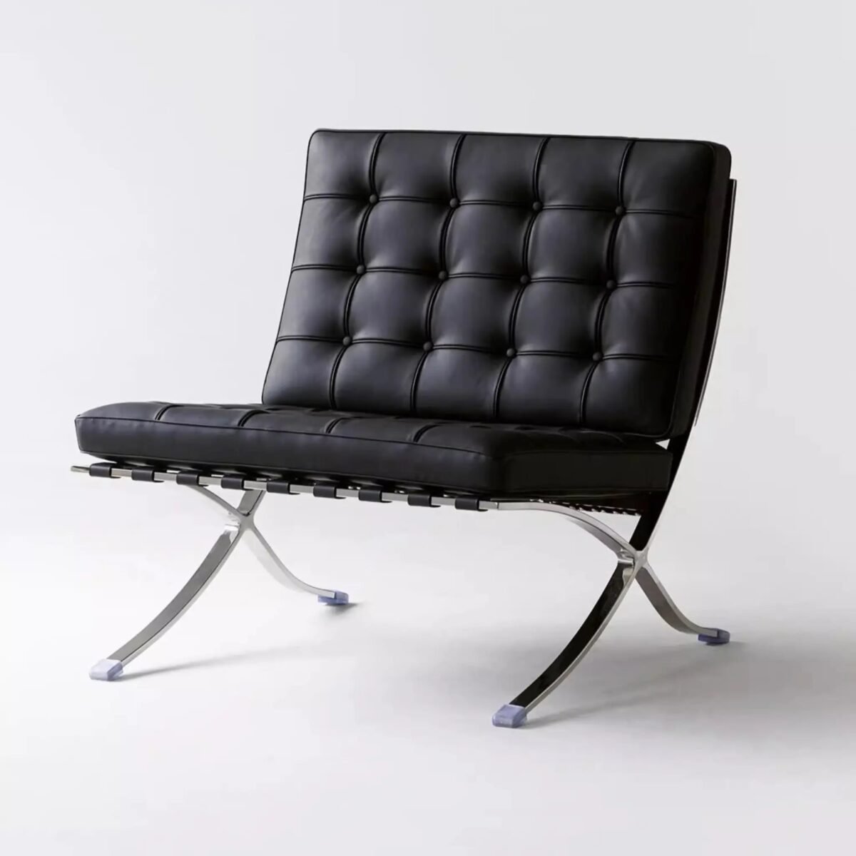 Barcelona Chair Set - Image 3