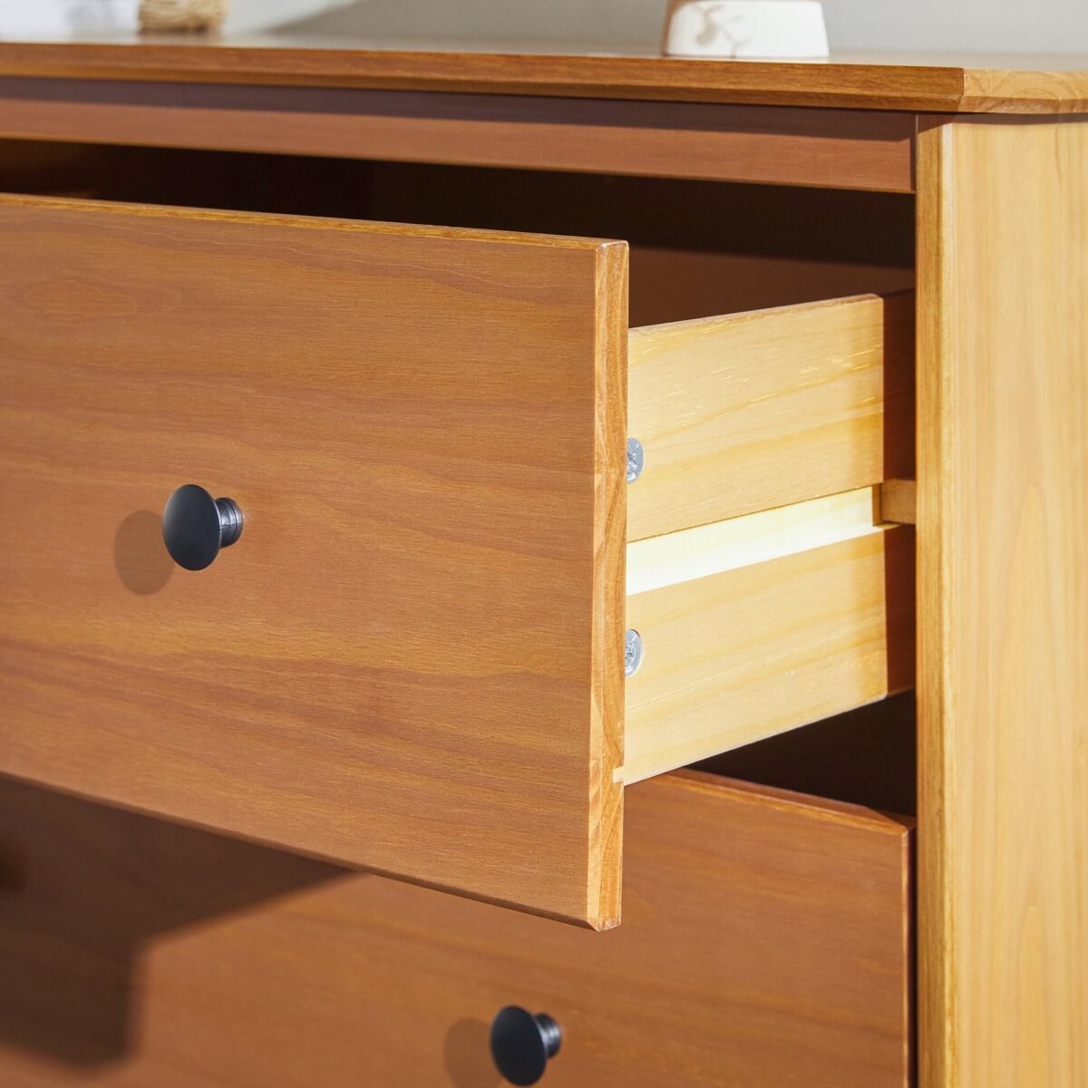Spencer Solid Wood Transitional Dresser - Image 8