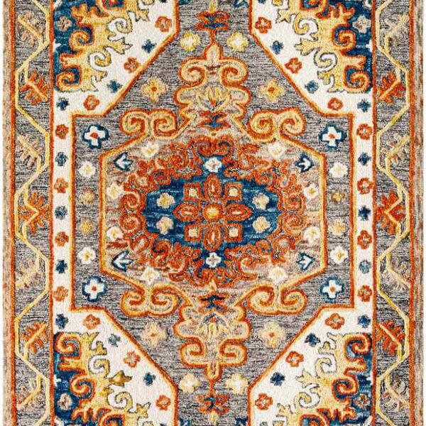 Shaneta Traditional Light Gray Area Rug