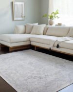 Olivia Traditional Medium Gray Area Rug