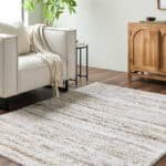 Dwana Cottage Light Silver Area Rug