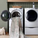 Special Traditional Dark Green Washable Area Rug