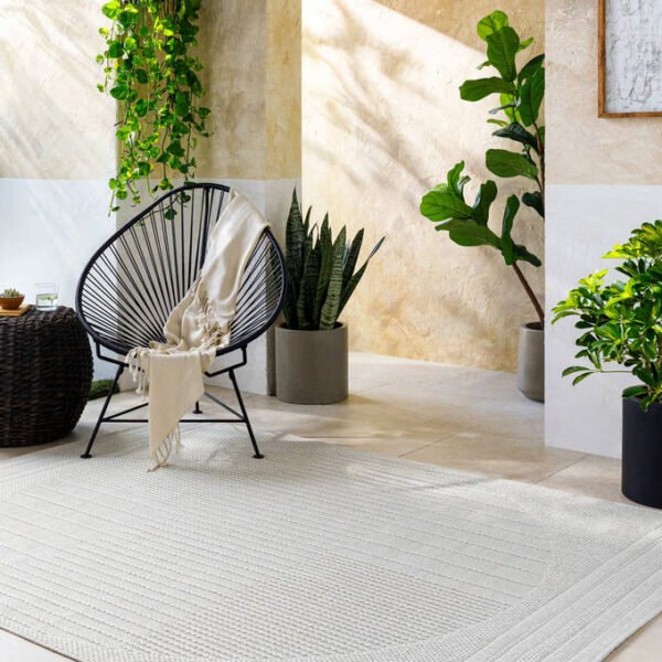Ladaris Cottage Light Gray Area Rug