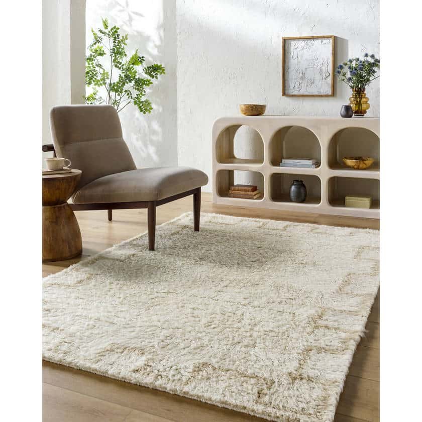 AAAC3385-roomscene_201-1 Lyndse Global Khaki Area Rug - Image 1