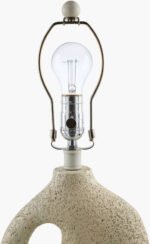 Dyanne Traditional Cream/Wheat Table Lamp - Image 5