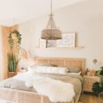 4-Light Golden Farmhouse Dry Rated Chandelier - Image 5