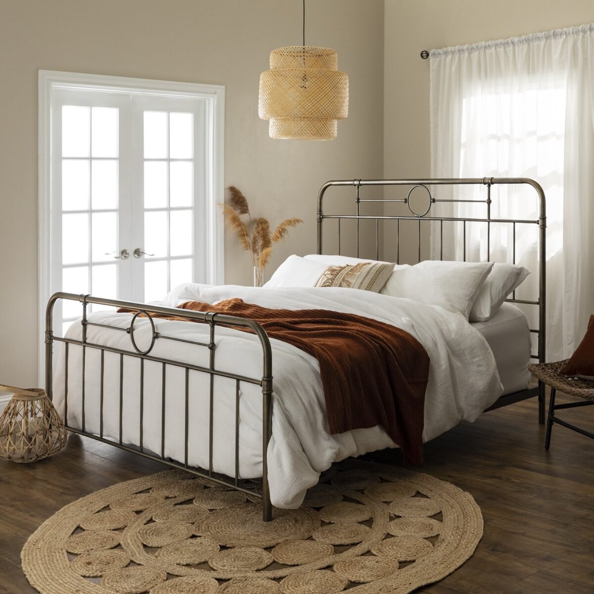 Antiqua Bronze King Bed - Image 2