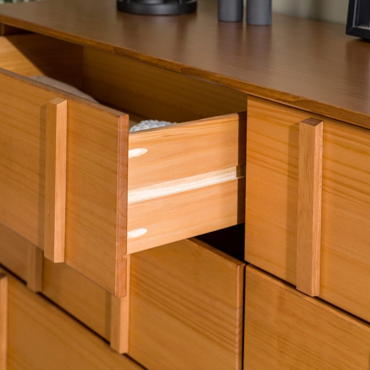 Bronx Modern Solid Wood Dresser - Image 12