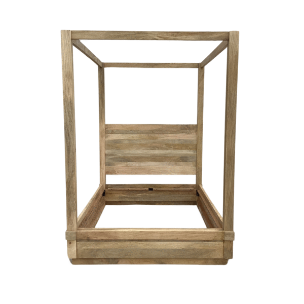 Clayton Poster Bed