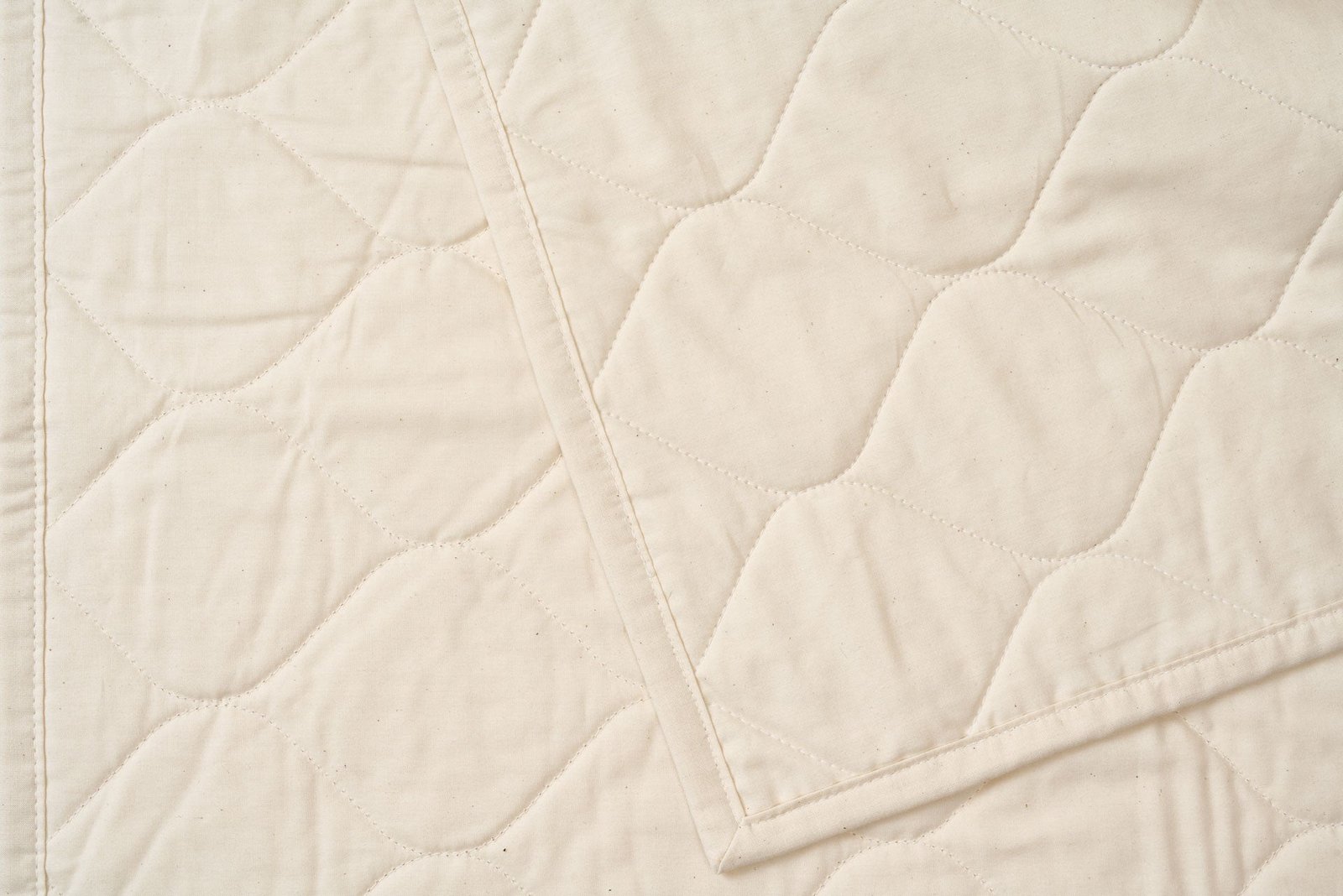 Cotton Quilted Bedspread - Image 8