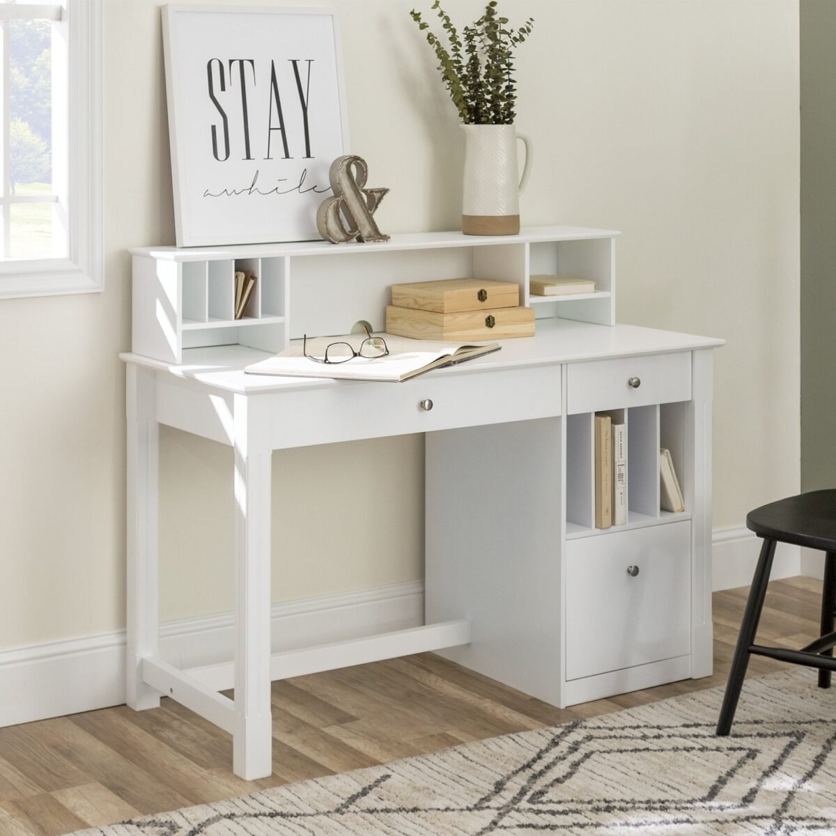 Clara Desk with Hutch - Image 1