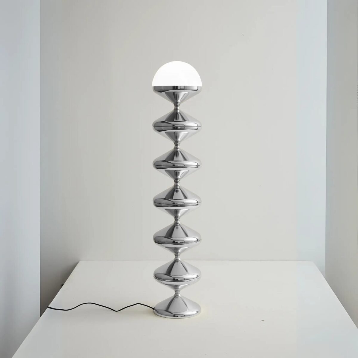 Gourd Floor Lamp - Image 1