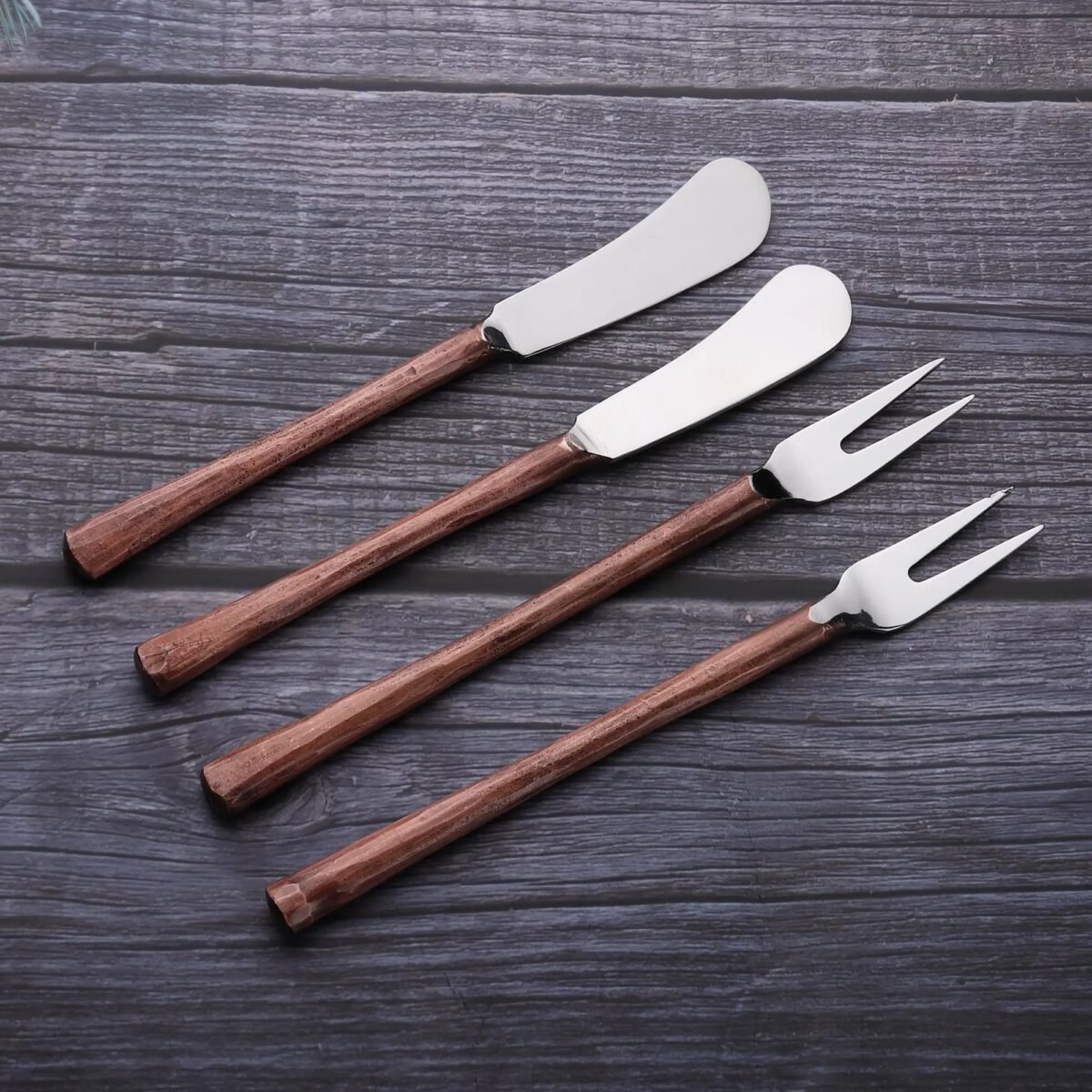 MEDICKI CHEESE FORK & SPREADER 4 PC. SET - Image 1
