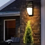 Taura Outdoor Wall Lamp - Image 4