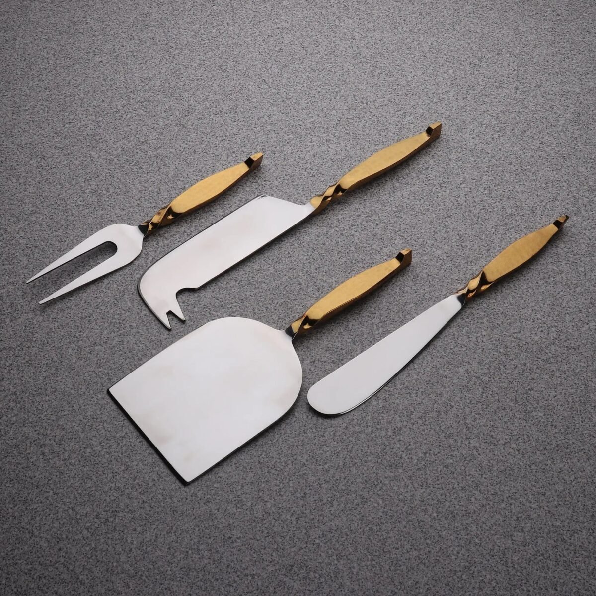 TWISTED URBAN GOLD CHEESE KNIFE 4 PC. SET - Image 4