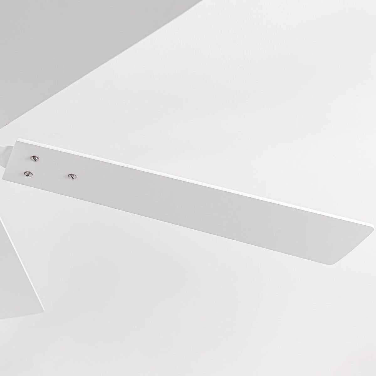 Vaczon 52" DC Motor Ceiling Fan with LED Lighting and Remote Control - Image 39