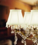 4"W x 5"H Set of 6 Candelabra Stretch Eggshell with Liner Clear Beads - Image 4
