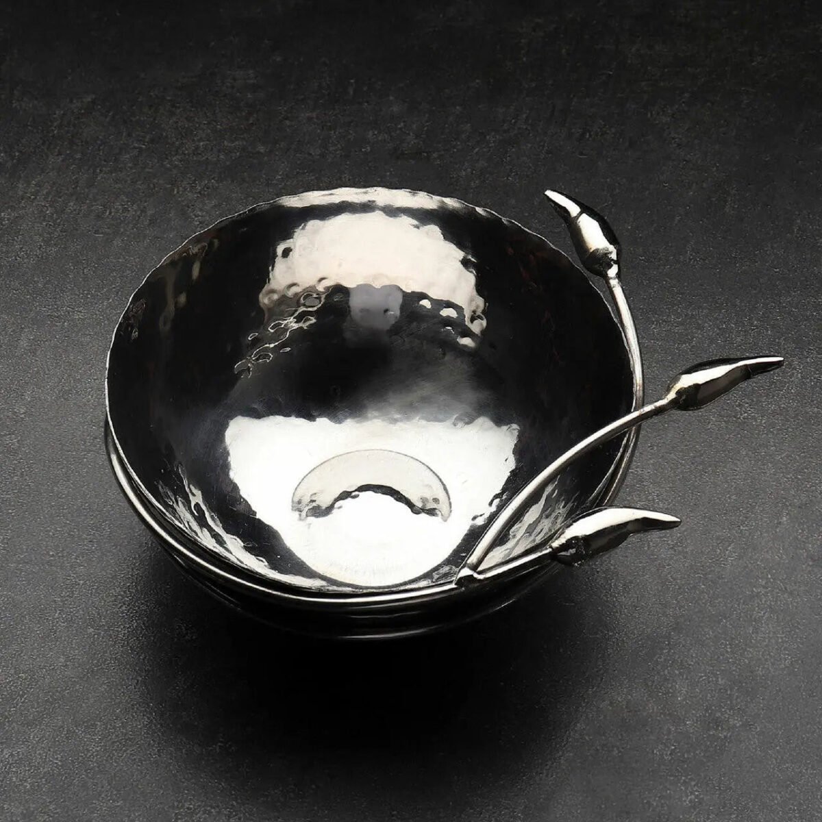 Hammered Chilly Nut Bowl - Image 4