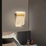 Sheets Wall Lamp - Image 9