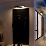 Vynova Outdoor Wall Lamp - Image 2