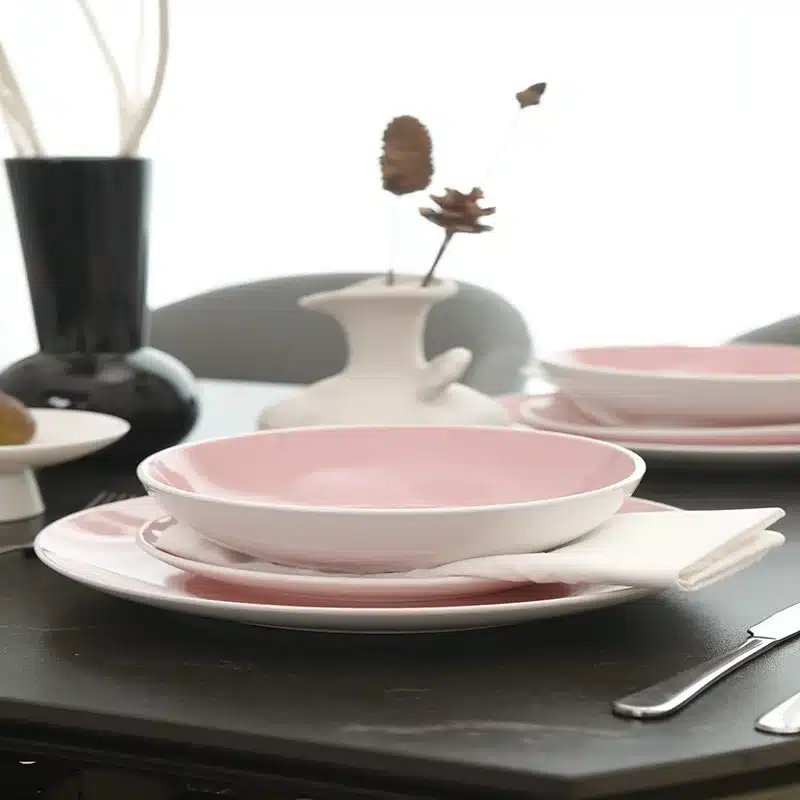 Factory Price Ready to Ship 16 Pieces Restaurant Luxury Pink Ceramic Stoneware Dinner Dinnerware Plate Sets Dinnerware Sets