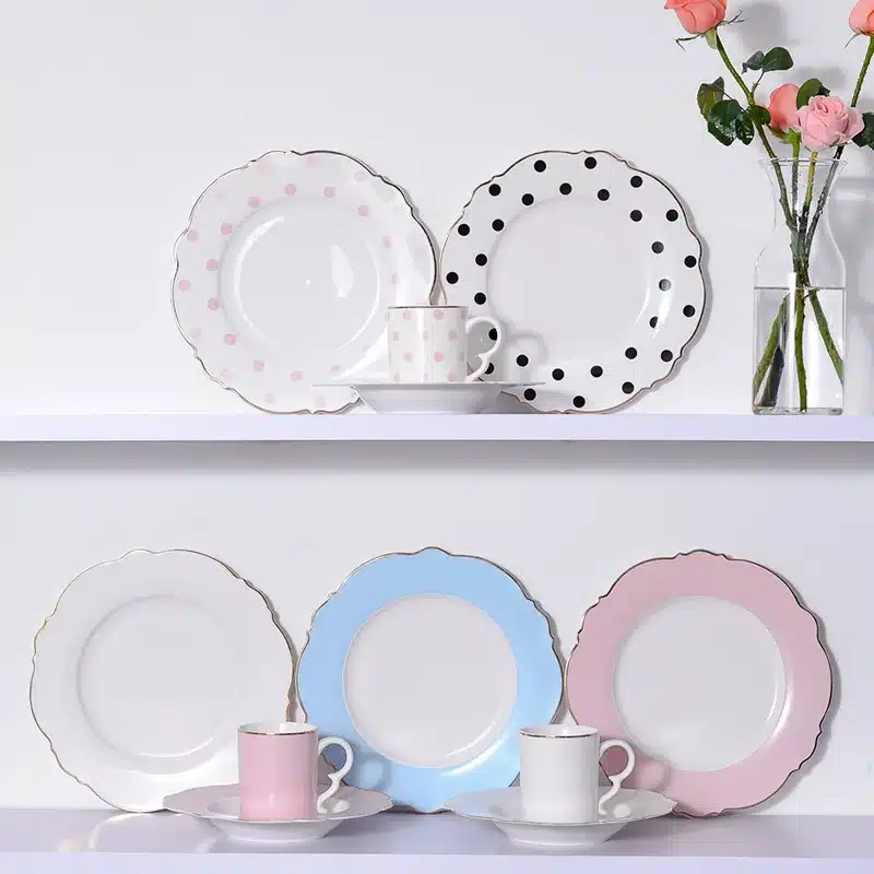 Brief Tableware Gold Edge Irregular Ceramic Plate Floral Shape Porcelain Steak Salad Dessert Dish Tray Household Dinner Plate