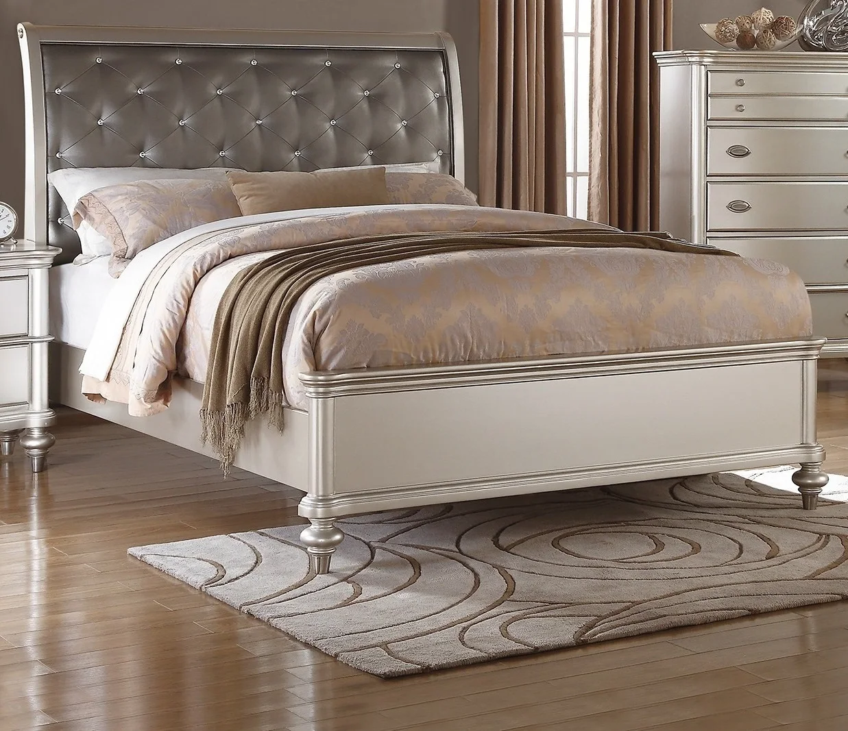 H3f91f5aec983434b910b368ebd37ebabM.webp Silver faux leather tufted California king headboard with diamond tufting and adjustable height from Goldoma