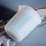 100ML Silicone Measuring Cup DIY Jewelry Making Tools Mixed Measure Accessories X6HE – close-up detail
