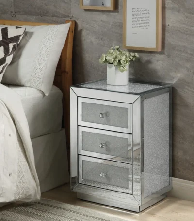 Mirrored nightstand with three drawers in chrome finish - Goldoma glam accent table