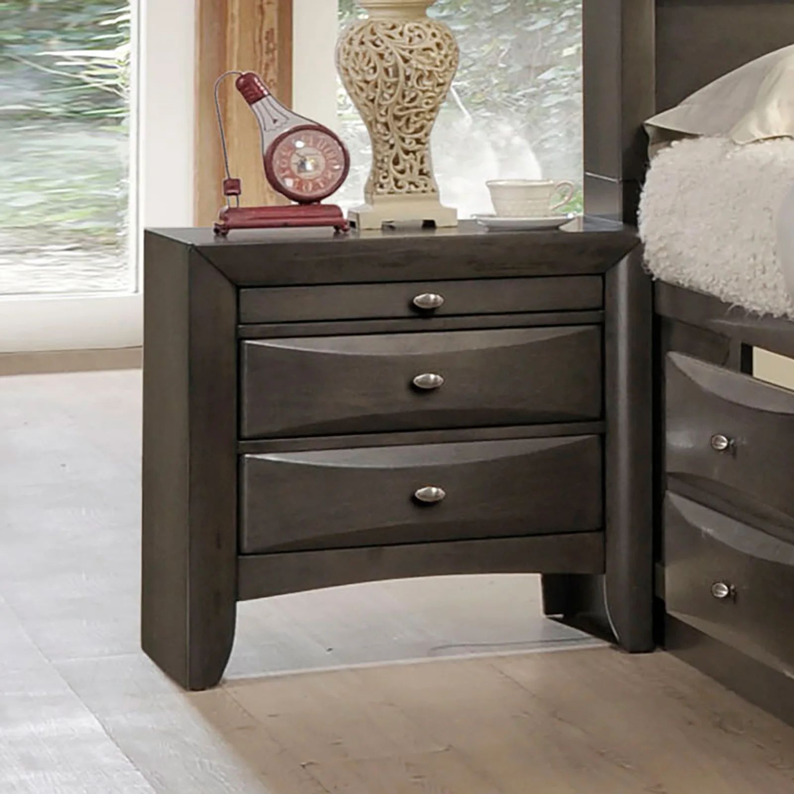 Solid Wood Nightstand with 2 Drawers