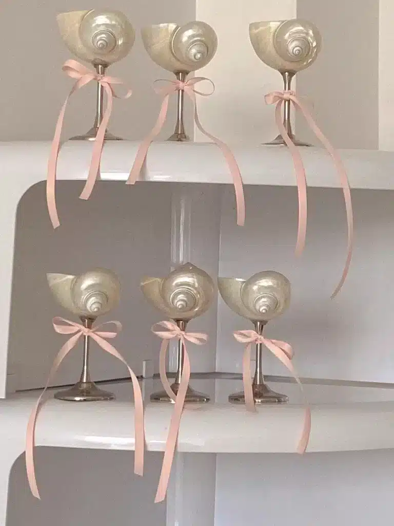Nature Natural Conch Shell Glass Stem Cup Champagne Mug Goblet Ornaments Household Shell Candlestick Jewelry Storage Home
