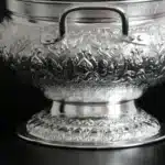 GIEMZA Relief Metal Container 1pc Tall Pan Flower Thailand Tableware Soup Container Southeast Asian Rice Pot with Spoon