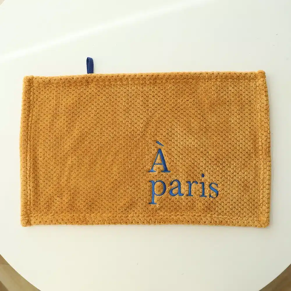 INS Texture Square Towel Quick Dry Letter Embroidery Hand Towel Soft Water Absorption Hand Towel for Kitchen Bathroom zakdoek