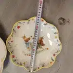 German Weibao Christmas tableware flat plate round cake mug teapot coffee cup soup salad – close-up detail