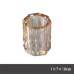 Clear glass soap box with lid, reflecting light.