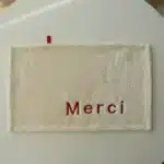 INS Texture Square Towel Quick Dry Letter Embroidery Hand Towel Soft Water Absorption Hand Towel for Kitchen Bathroom