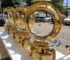 Elegant gold chafing dish set with glass lid window and hydraulic soft-close mechanism
