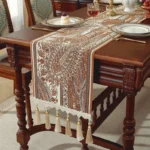 French Vintage Chenille Table Runner Roman Holiday Embroidery Dinning Table Decor Waterproof Christmas Decorative Tablecloth