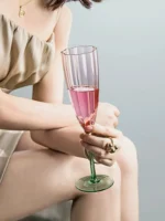 Retro Color Gradient Flower-shaped Goblet Glass Red Wine Glass Crystal Glass French Elegant Antique Cup Light luxury Cup - Image 4