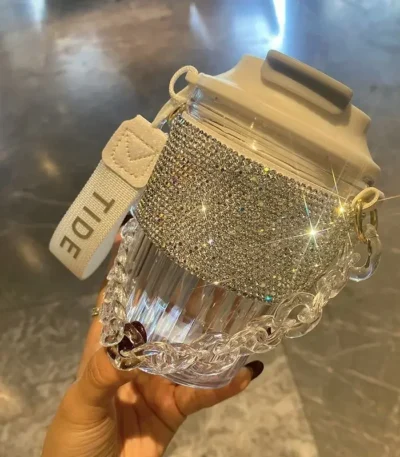 BlingBling Water Bottle 450ML Luxury Rhinestone Chain Bar Handheld Direct Drinking Coffee Mug Home Plastic Juice Beverage Cup