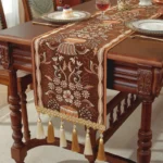 French Vintage Chenille Table Runner Roman Holiday Embroidery Dinning Table Decor Waterproof Christmas Decorative Tablecloth