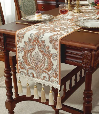 French Vintage Chenille Table Runner Roman Holiday Embroidery Dinning Table Decor Waterproof Christmas Decorative Tablecloth