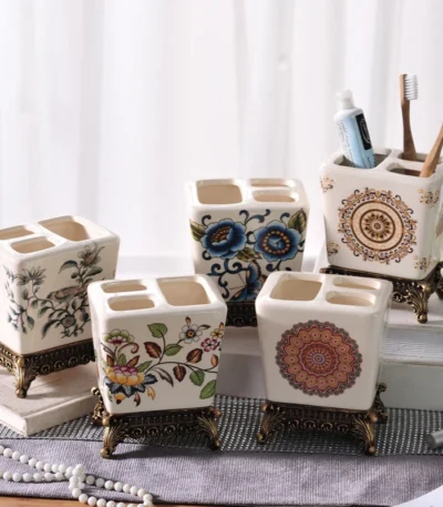 Bathroom Accessories Vintage Flower Ceramic Toothbrush Holder Bathroom Couple Toothbrush Toothpaste Storage Holder Bathroom