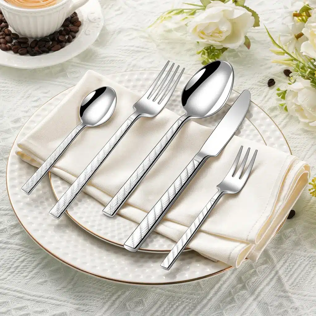 30Pcs Fashion Cutlery Set 18/10 Stainless Steel Gift Flatware 410 Steel Knife Fork Spoon Dinnerware for 6 Drop Shipping