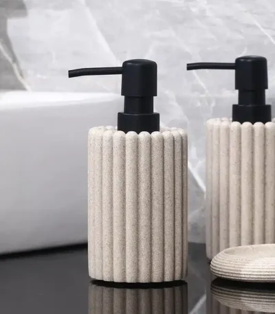 Creative hand sanitizer bottle lotion bottle hotel home stay shampoo bath gel sub bottled bathroom accessories soap dispenser