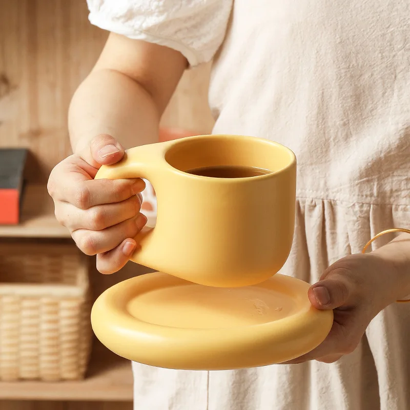 Cute Coffee Mug Personalised Ceramic Coffee Cup & Saucer Sets for Office and Home Couple Mugs for Latte Milk and Afternoon Tea