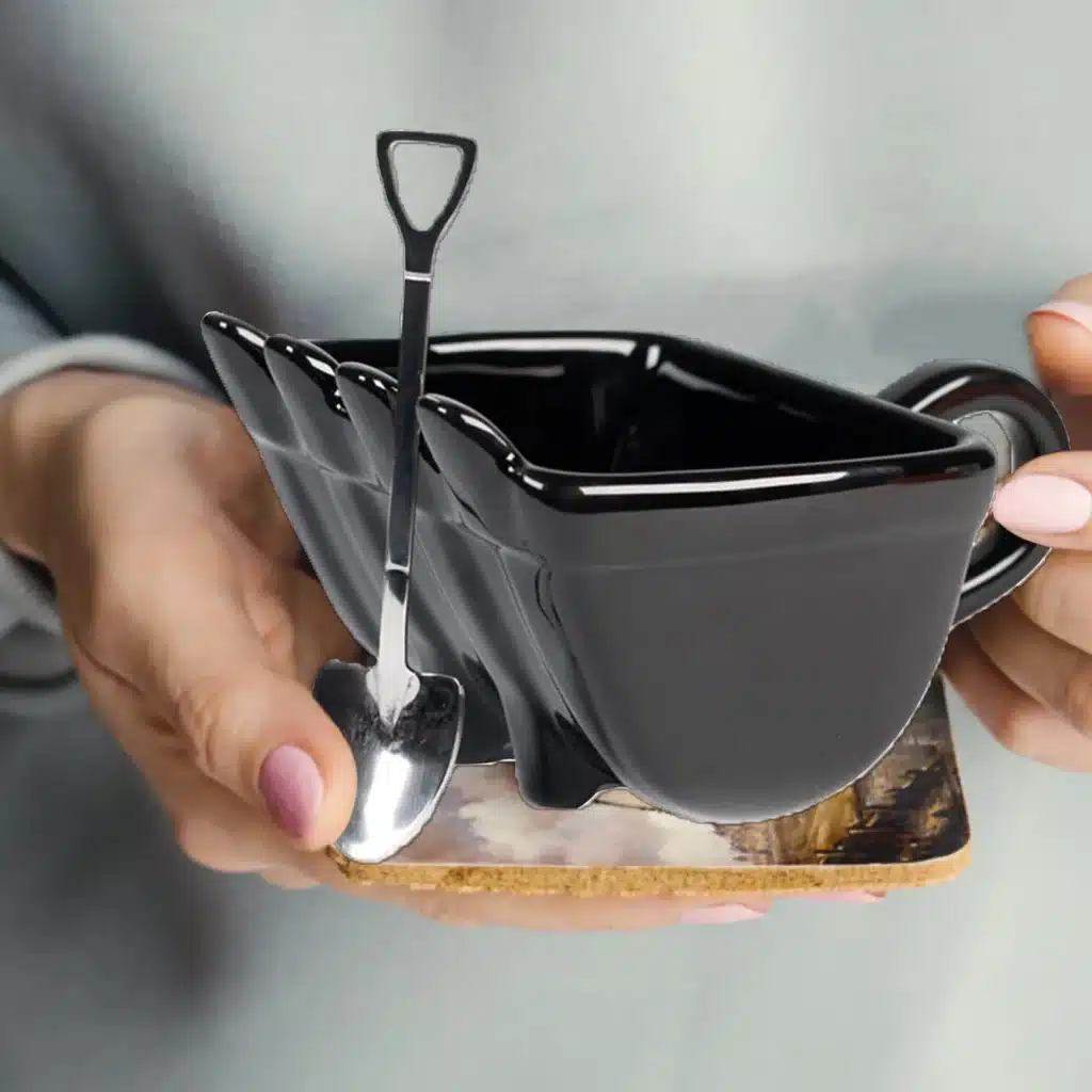 340ml Novel Ceramics Mugs Excavator Bucket Model Coffee Mug With Spade Shovel Spoon For Dessert Funny Mugs Cake Cup Gift