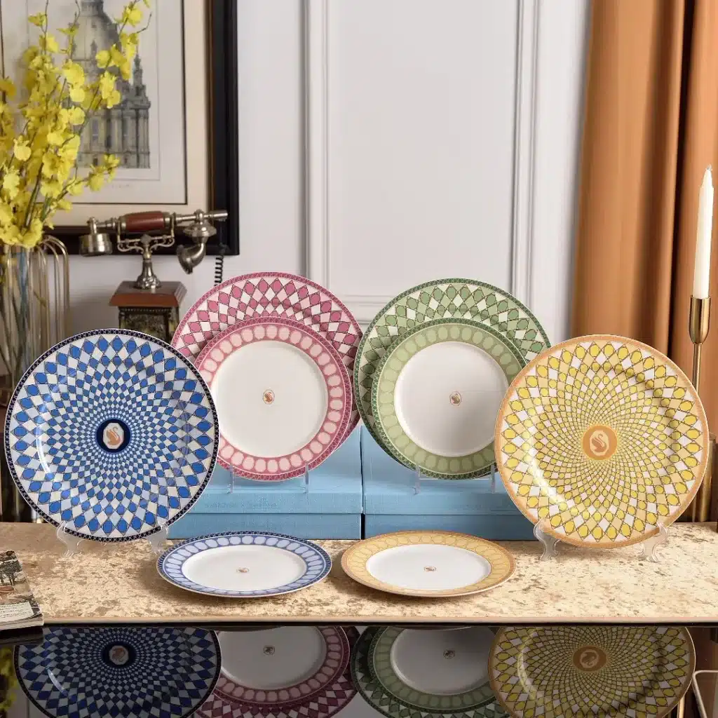 Swan Theme Serving Plate Dessert Soup Plate Fish Plate Large Round Tray Luxury Tableware for Home Use Ceramic China Bone