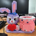 New StellaLou Lotso Pen Holder Building Blocks DIY Handmade Gifts for Children Desktop Ornaments – side view