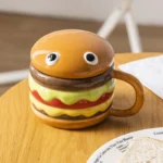 Large ceramic mug with lid in hamburger shape, 300ml capacity, colorful design